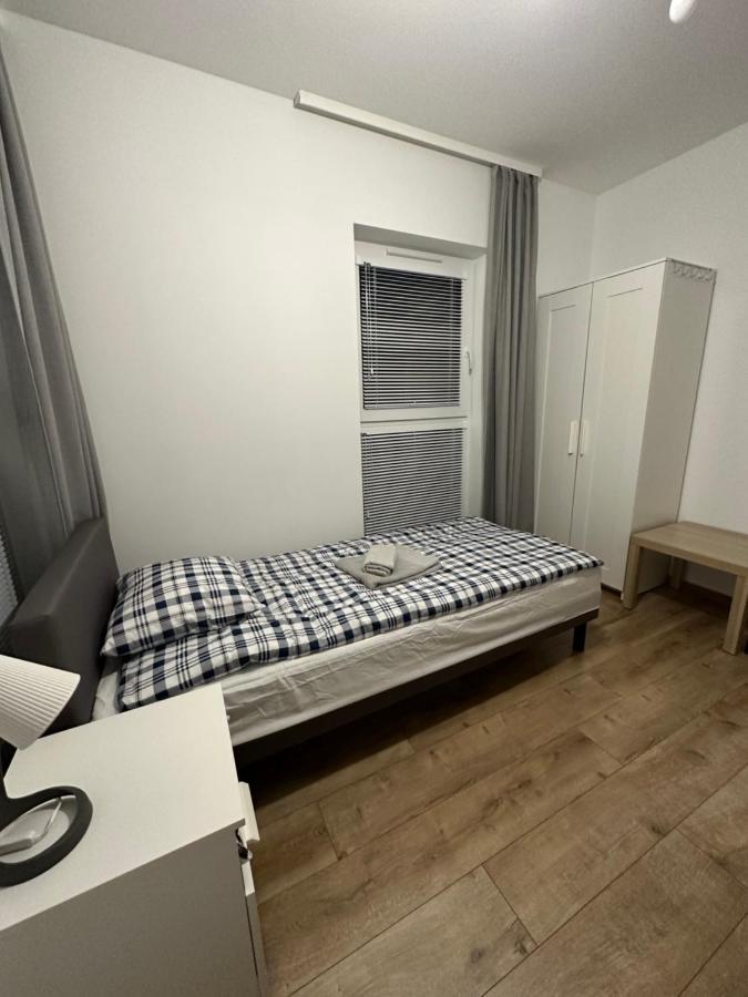 Pruszkowskie Mieszkanko Pruszków Exterior foto